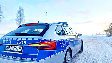 Szczątki balonu z nadajnikiem GPS pod Oleckiem. Policja zabezpieczyła znalezisko Szczątki balonu z nadajnikiem GPS pod Oleckiem. Policja zabezpieczyła znalezisko